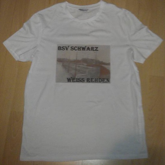 http://bsv-fanclub.de/Fanstuff/T-SHIRT.jpg